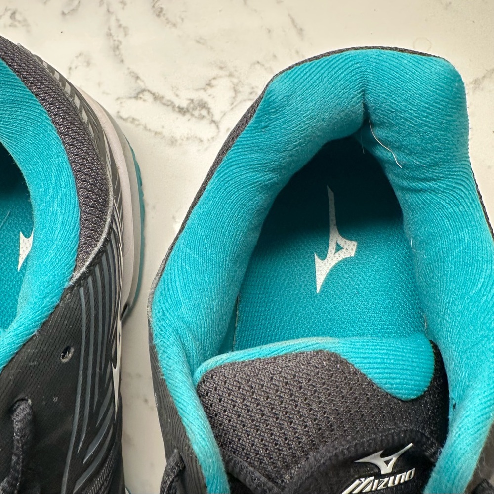 MIZUNO WAVE EXCEEDED Tour 3 size 11.5 black/teal tennis shoe - Picture 6 of 9